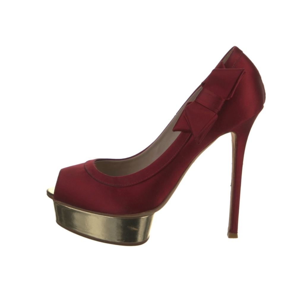 Enio Silla For Le Silla Red Pumps